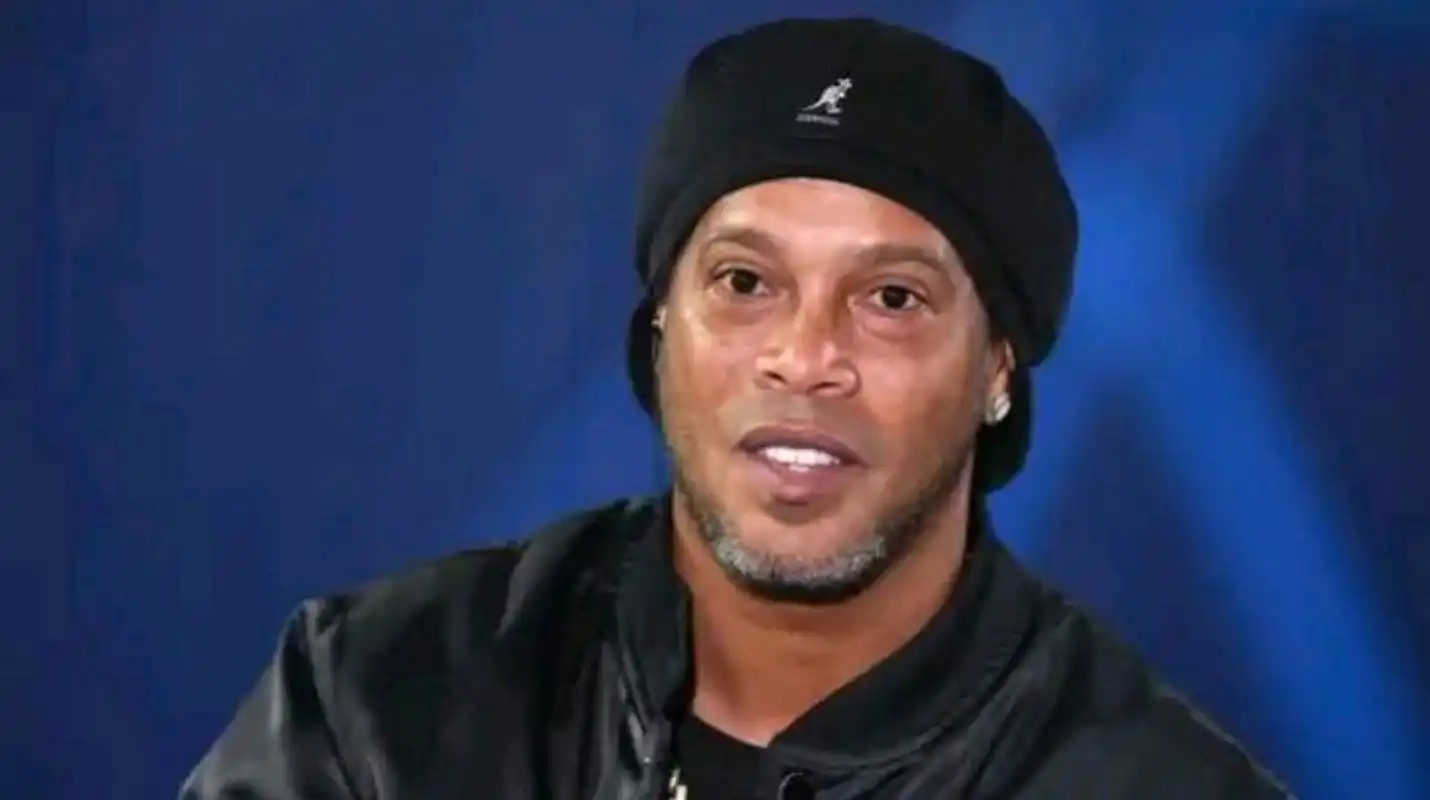 队员们却毫 队员们却毫